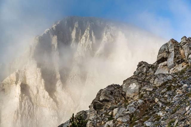 雄偉造句以岩石為骨以土壤為肉世界各地15座雄偉的高山中國兩處上榜